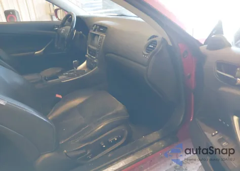 2010 Lexus Is 250C Base (A6) from USA, damaged, VIN JTHFF2C24A2510566